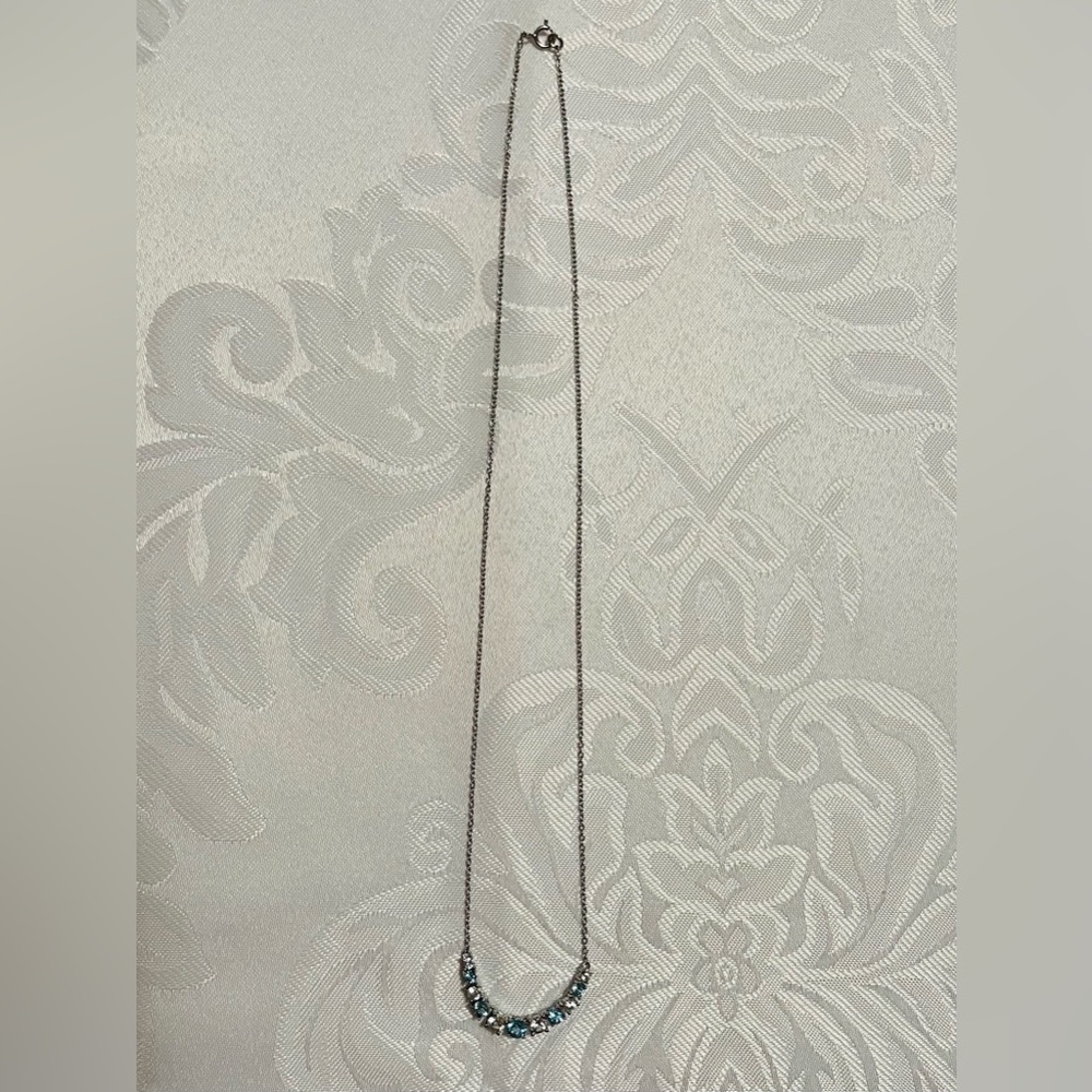 Dainty 925 Silver Minimalist Curved Blue and White Cube Stones 18” Necklace GUC - Picture 6 of 6